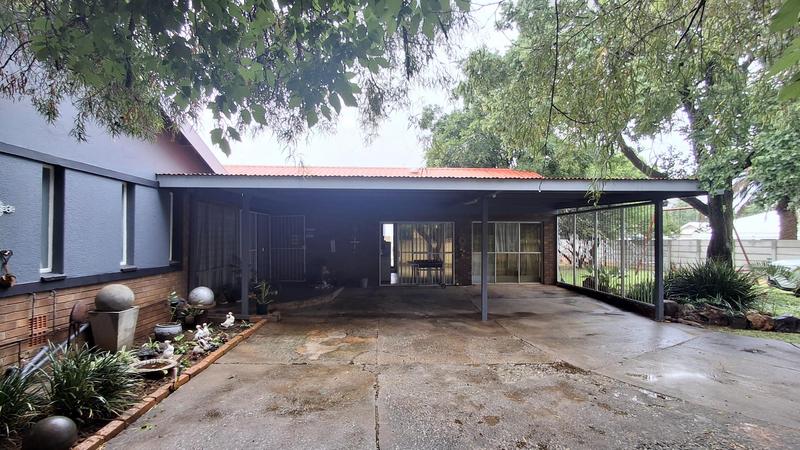 3 Bedroom Property for Sale in Meyerhof Free State